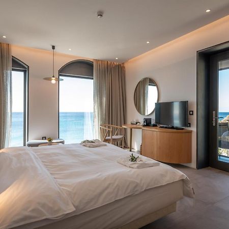Porto Plomari Hotel Eksteriør billede